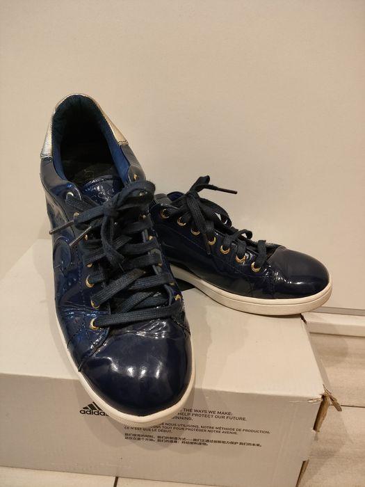 Buty Guess rozm.41 wkł.wew 26.5 cm