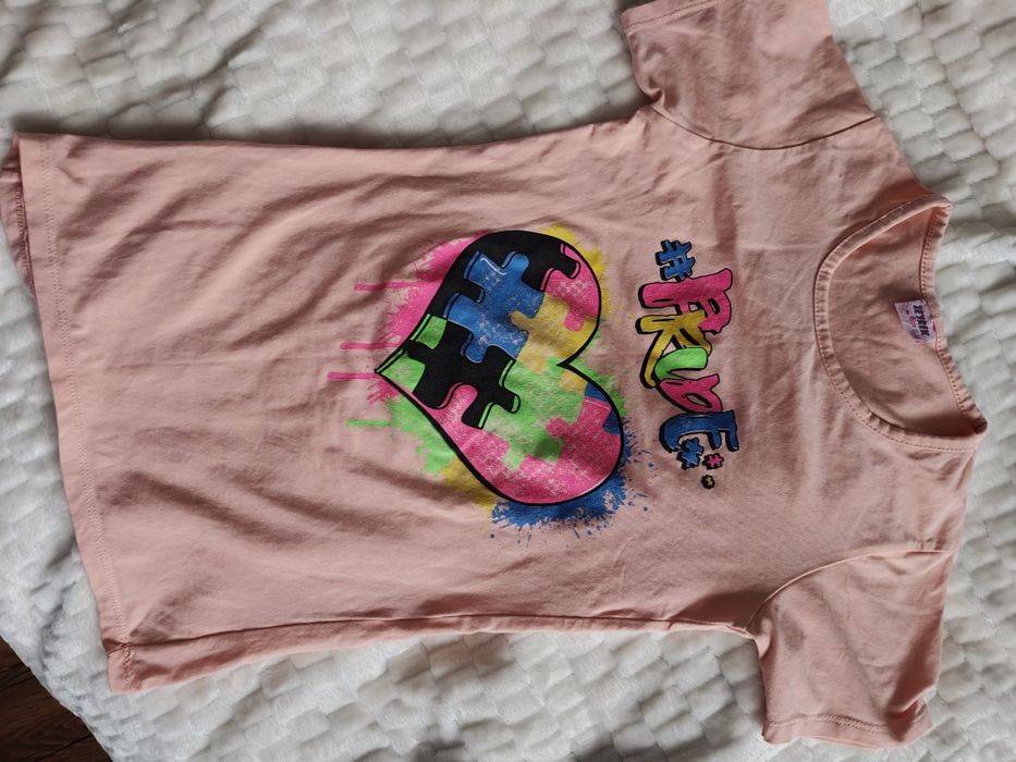 Zestaw t-shirt rajstopy bielizna dla dziewczynki 140 cm