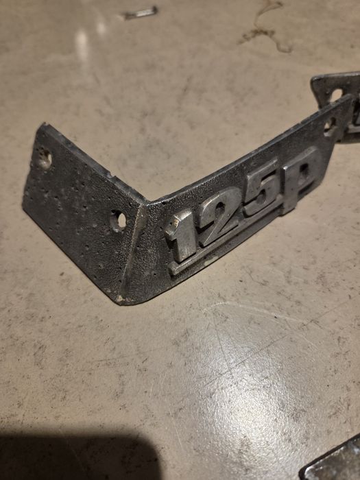 Emblemat fiat 125p kombi
