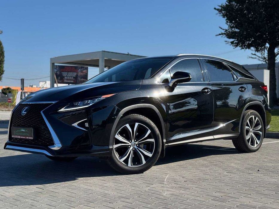 Lexus RX 2017 2.0 Бензин