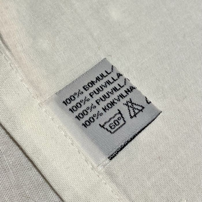 Duże ekskluzywne białe pześcieradło