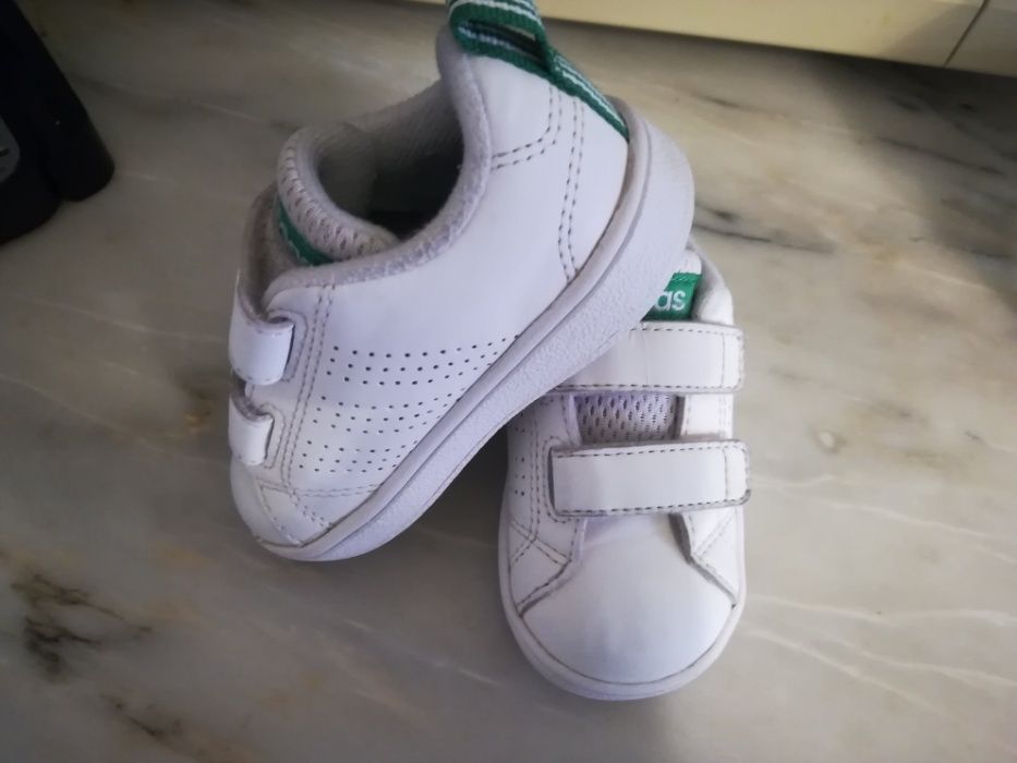 Sapatilhas Adidas 20