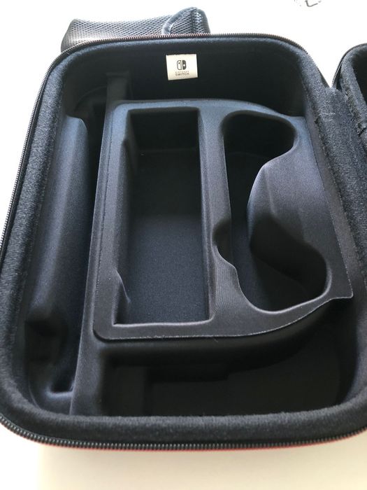 Nintendo Switch - deluxe system case