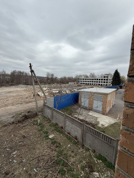 Промислове приміщення склад