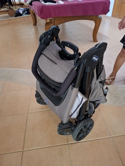 Kit chicco kwik one carro+ovo e redutor+base