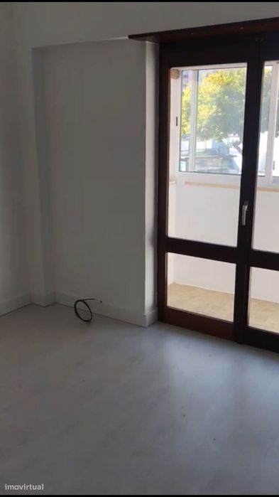 Arrendo T1 junto ao Estádio do Bonfim