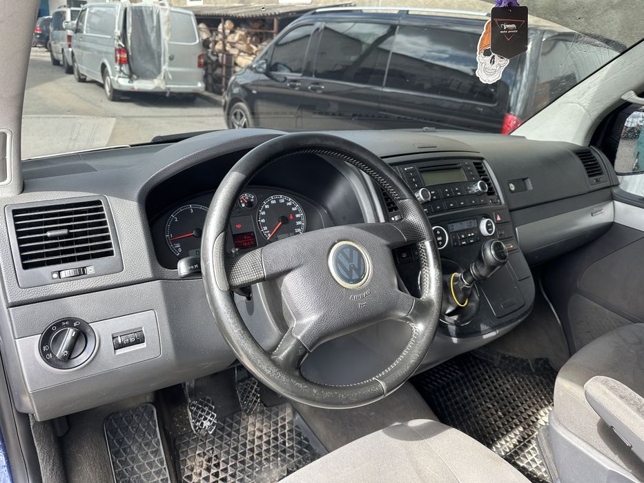 Торпеда салон мультиван т5 VW T5