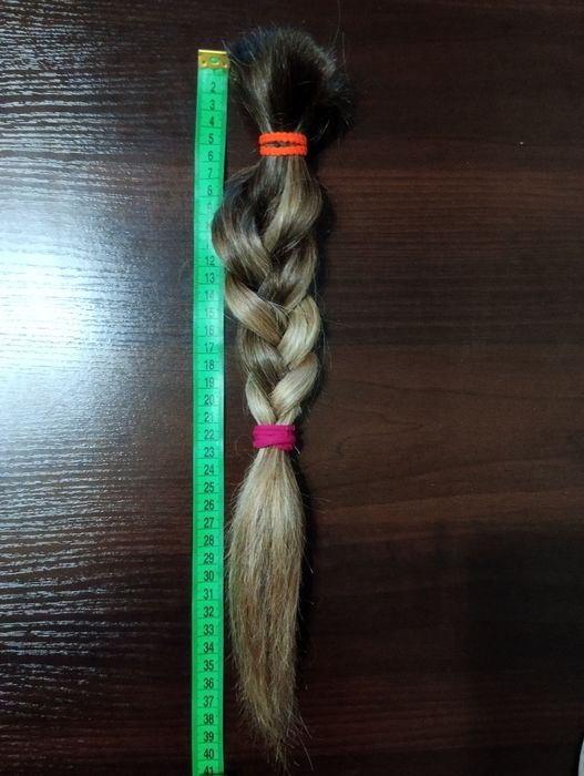 Натуральные волосы