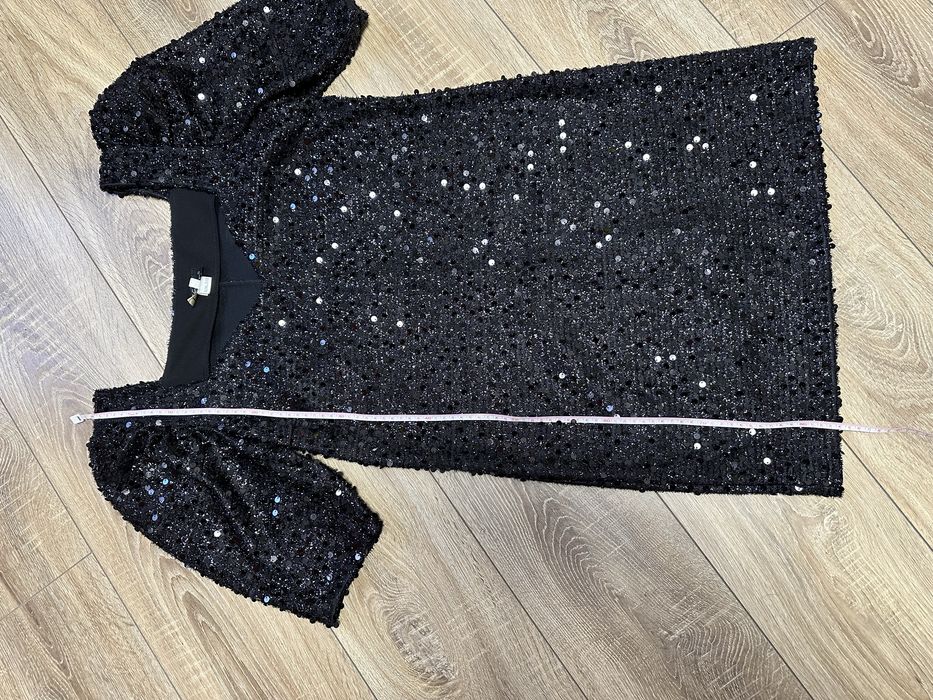 Сукня чорна, коротка, пайєтка, 36-38 р
