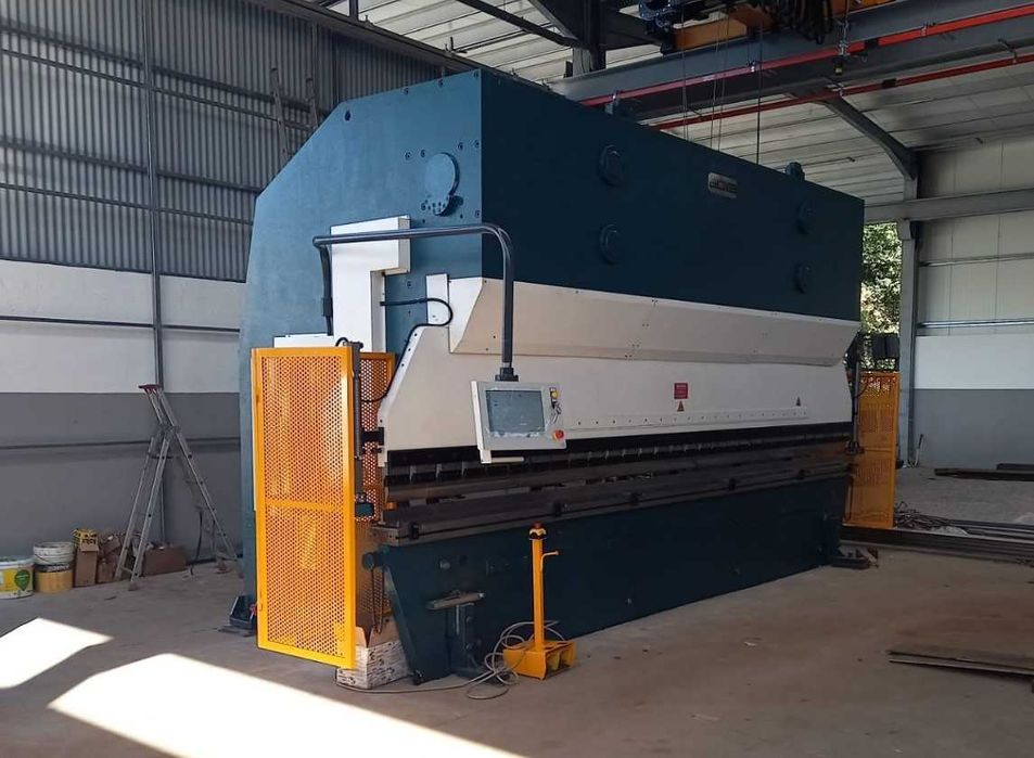 Quinadora e Guilhotina ADIRA 6Metros