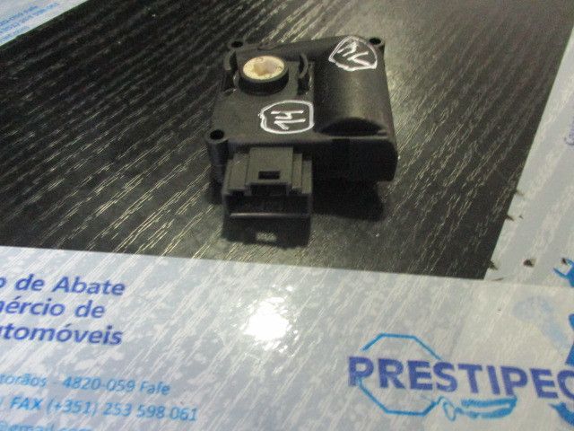 Motor da comporta da sofagem AUDI A6 Avant (4B5, C5)