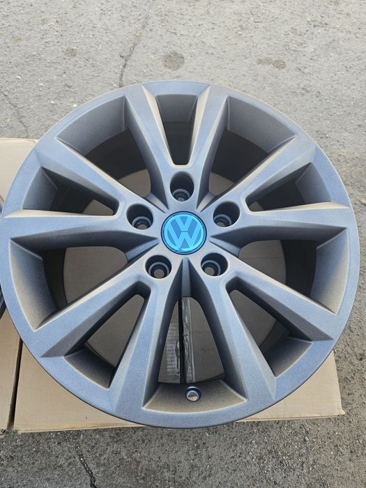 Диски фольксваген Туарег 8J×18×H2 ЕТ53,5×130. оригінальні