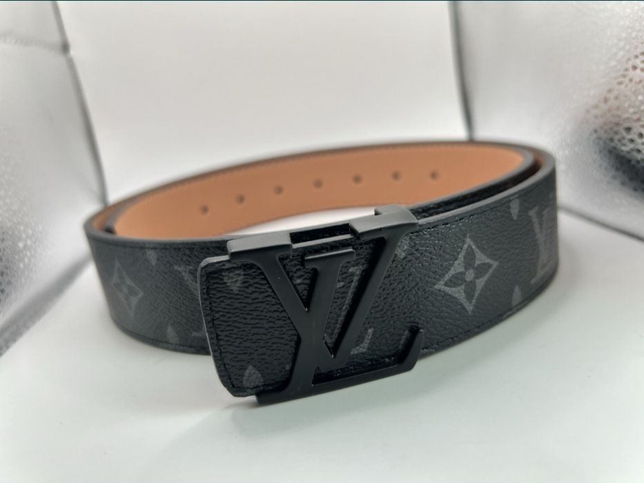 Cinto Louis Vuitton preto e cinza