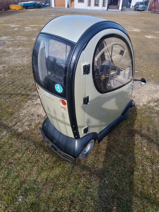 Wózek inwalidzki skuter elektryczny z dachem Kabiną dla seniora