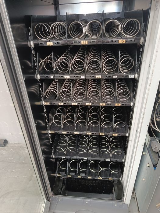Máquina de Vending Necta Snakky