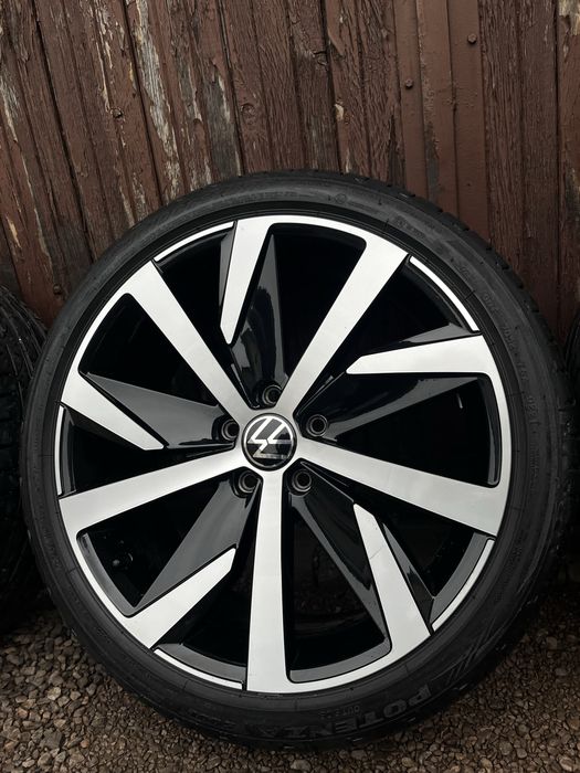 Felgi 19 5x112 Volkswagen Golf T-rock Arteon Seat skoda *Opony