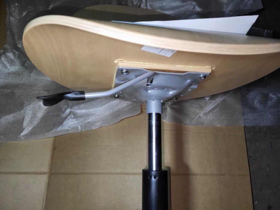 Krzesło biurowe Cafe VI GTS