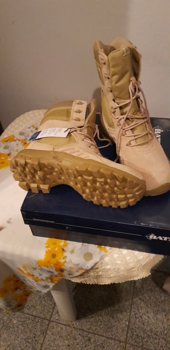 Buty Bates brązowe wysokie nieużywane nowe