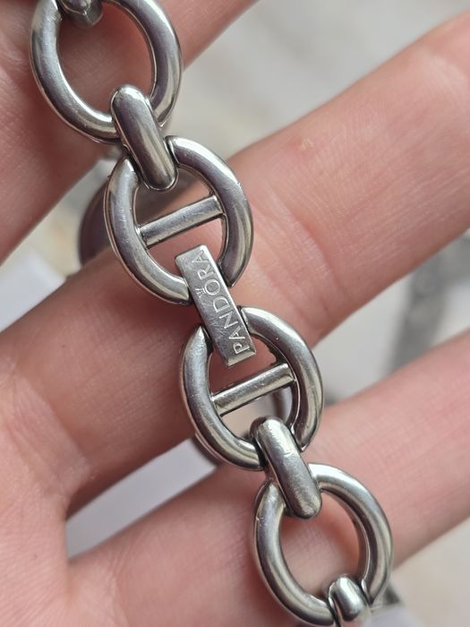 Oryginalny zegarek pandora z diamentem