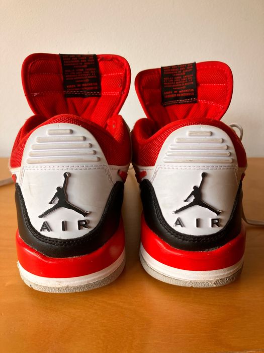 Air Jordan 38,5 como novos