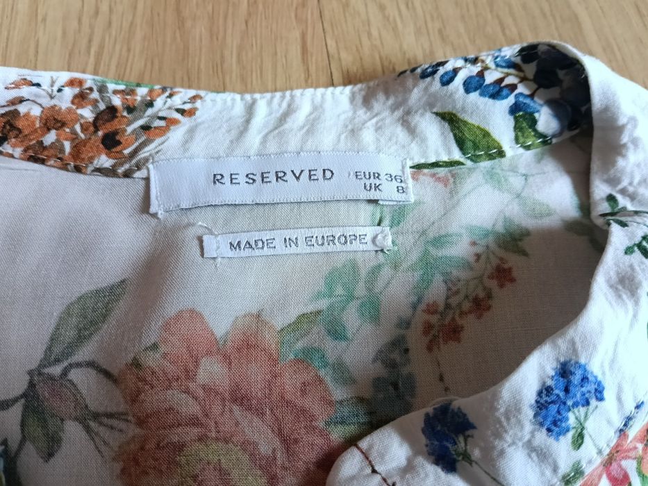 Urocza bluzeczka Reserved