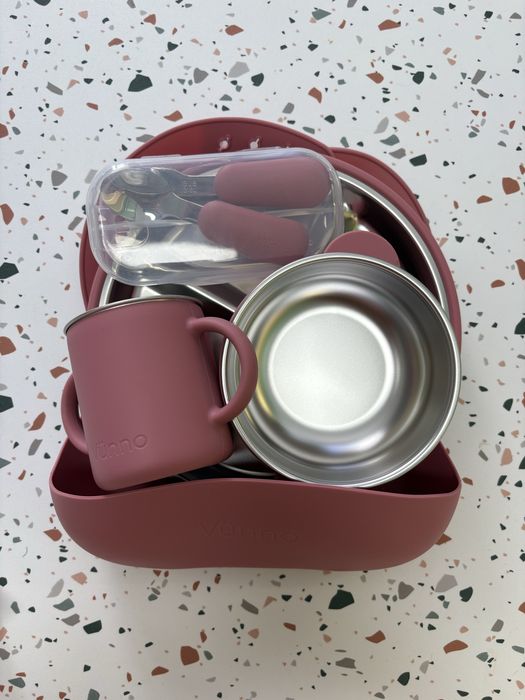 Conjunto de Alimentação Infantil em Silicone e Aço Inoxidável