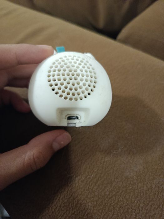Caixa de som Bluetooth em formato de cachorro