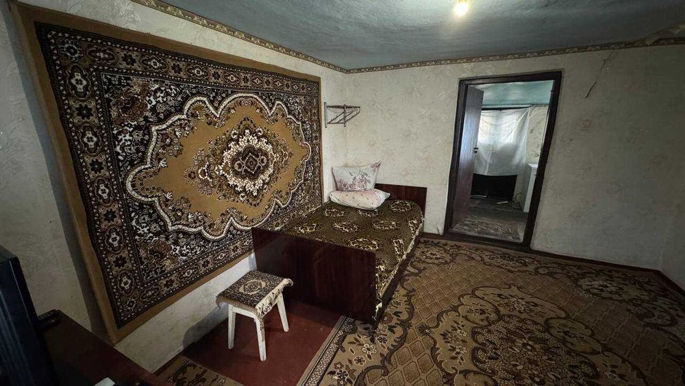 Цегляний будинок не далеко від м.Хмельницький