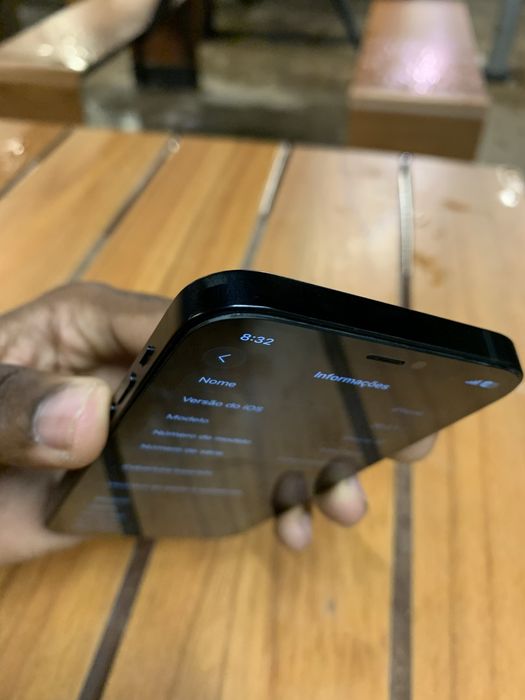 iPhone 12 vendo ou troco com 13