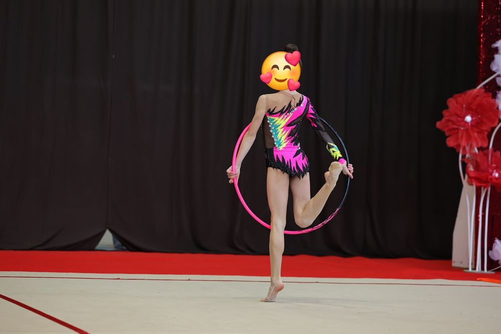 Купальник для художньої гімнастики