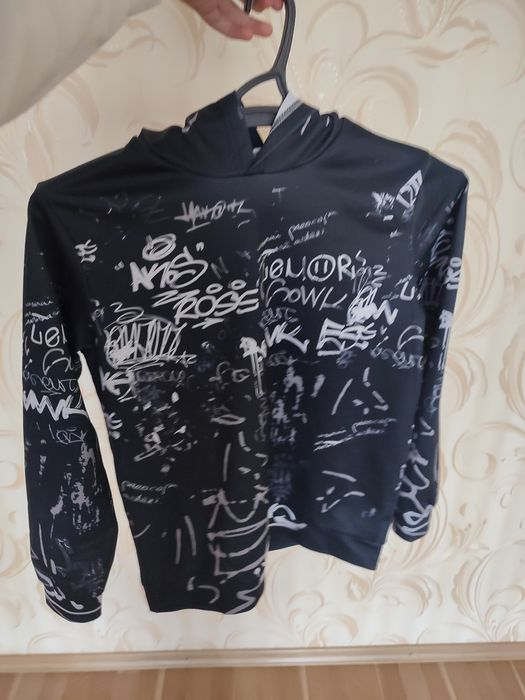 продам кофту весна-осень, на подростка.