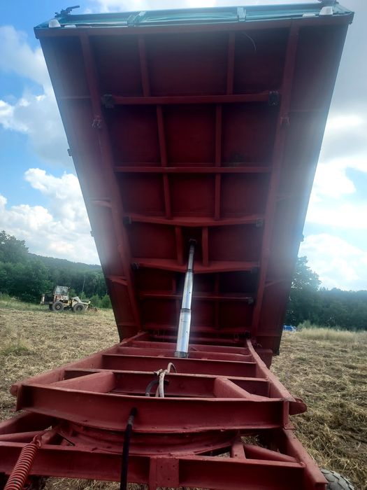 Przyczepa rolnicza  D-47