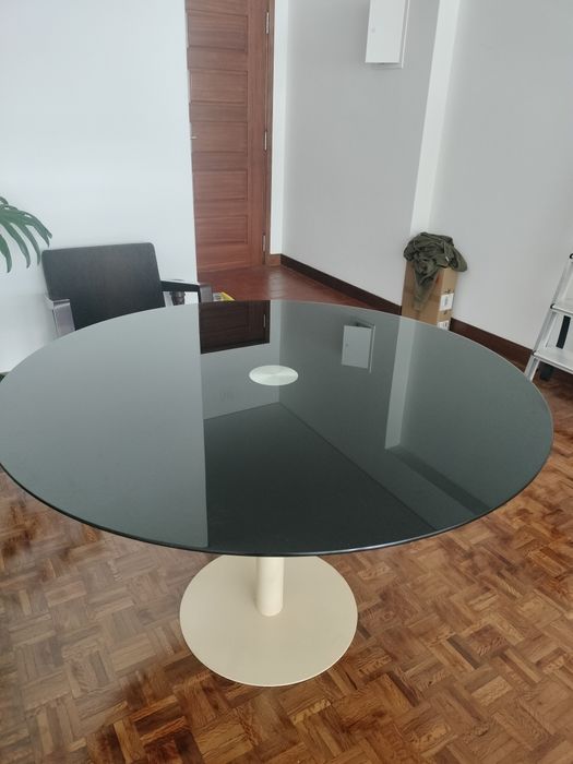 Mesa redonda de Vidro temperado Area Store 120cm diametro