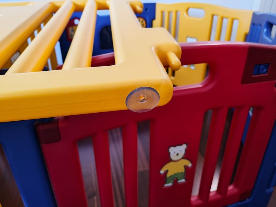 Parque infantil / Piscina de bolas