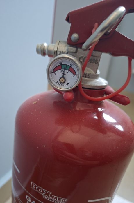 Gaśnica proszkowa 2kg ważna świeżo nabita