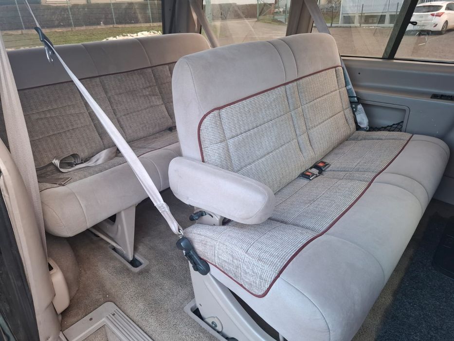 Ford Aerostar 3.0 V6