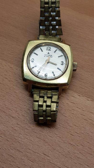 Zegarek vintage *CYMA* Synchron Au