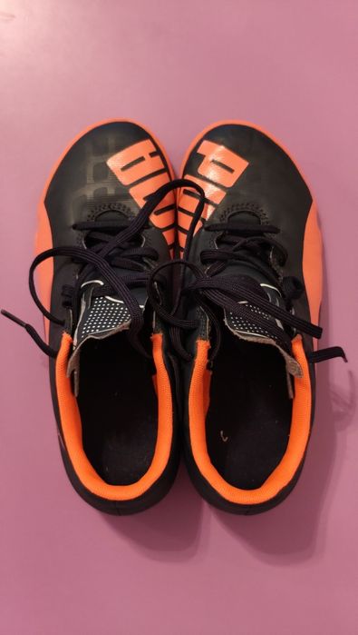 Sapatilhas Puma futsal Número 36 , em muito bom estado!