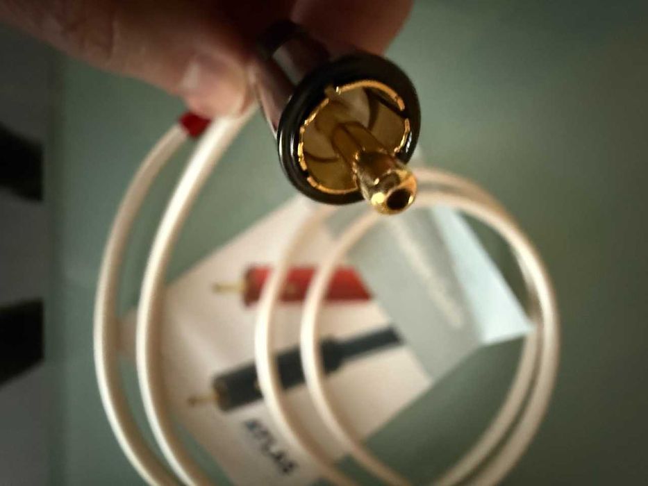 Межблочний кабель  стерео Atlas Equator