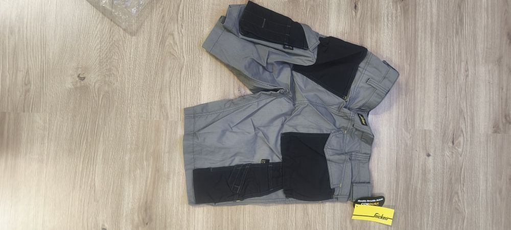Snickers Workwear krótkie spodenki robocze r. 52 NOWE