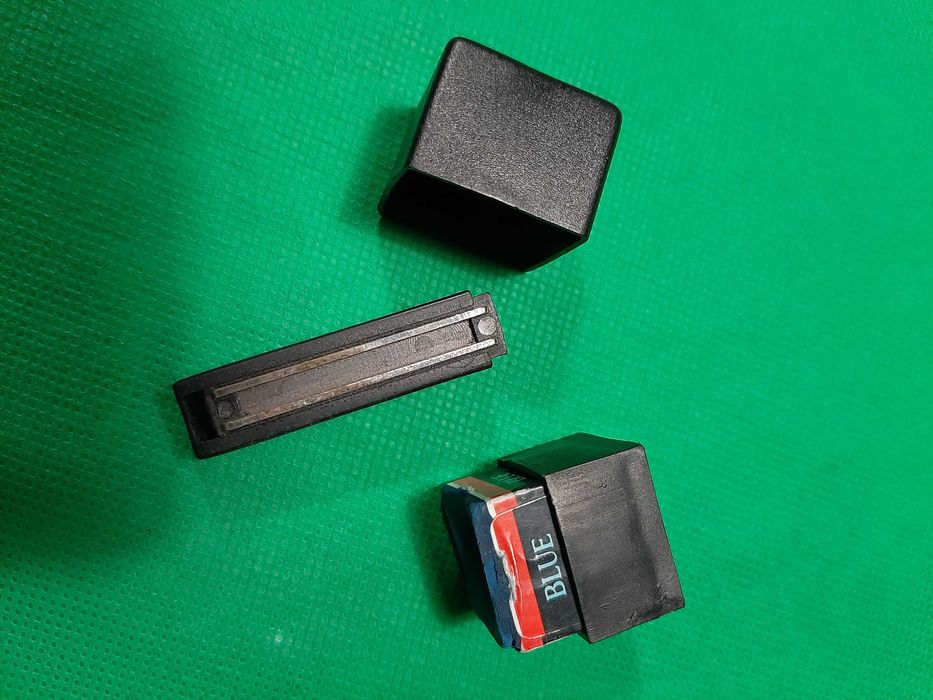 Магнитный держатель для мела бильярд на пояс