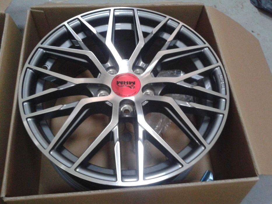 nowe felgi mam rs4 r17 suzuki sx4 sx-4 scross s-cross vitara avensis