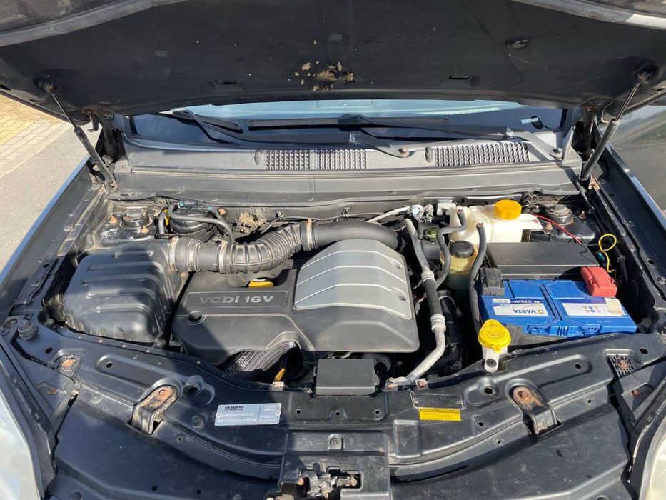 Chevrolet Captiva 2.0D AKPP