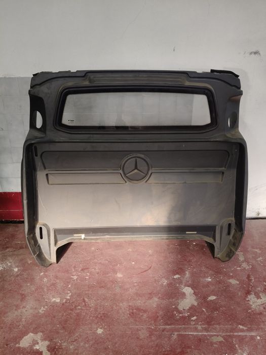 Divisória Mercedes Vito