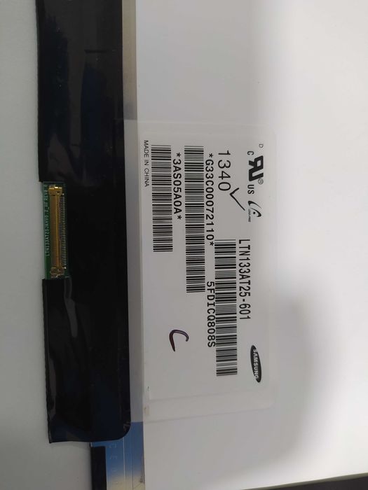 Ecrã Display LCD Samsung LTN133AT25-601 WXGA HD 1366x768 bom estado