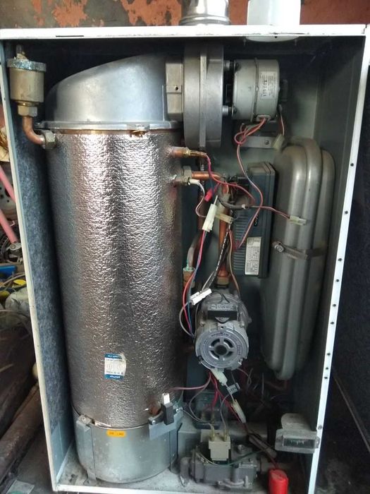 газовий котел Kiturami на запчастини