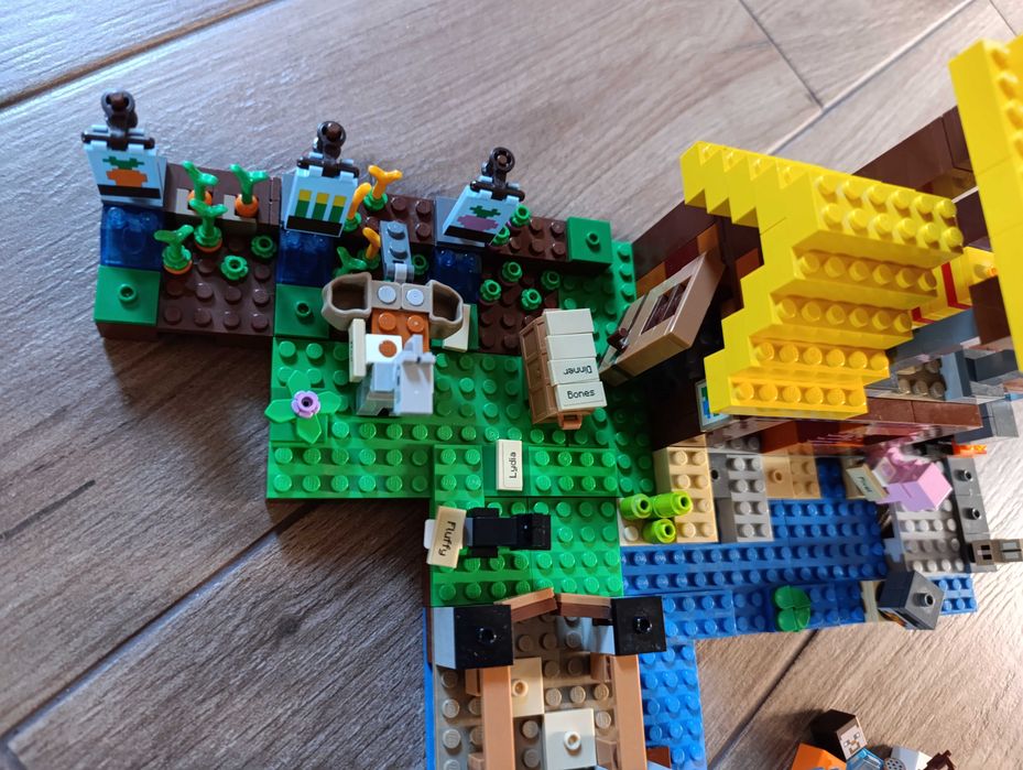 LEGO 21144 Minecraft - Wiejska chatka