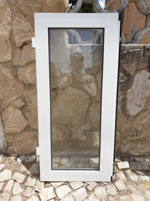 janela, 2 folhas c/oscilobatente com 900x1000mm