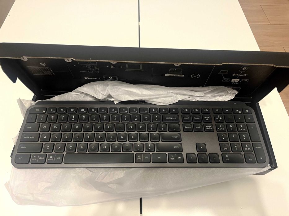 Klawiatura bezprzewodowa Logitech MX Keys układ US QWERTY