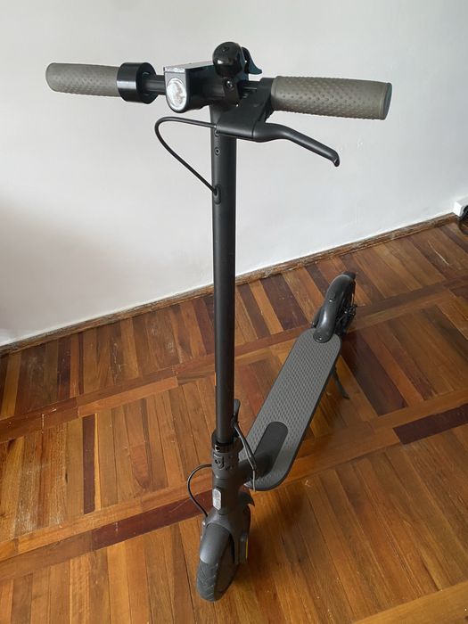 Електросамокат Xiaomi Mi Electric Scooter 1s Black